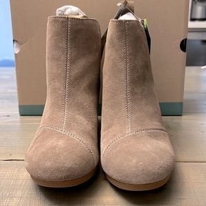 NWT Toms Kayley Wedge Bootie
